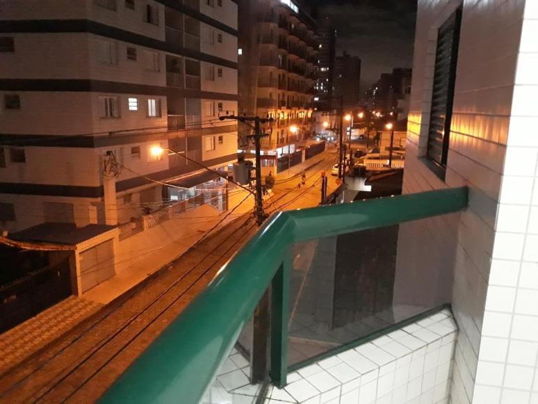Apto Aconchegante A Uma Quadra Da Praia - Aviacao, Praia Grande - Sp プライア・グランデ エクステリア 写真